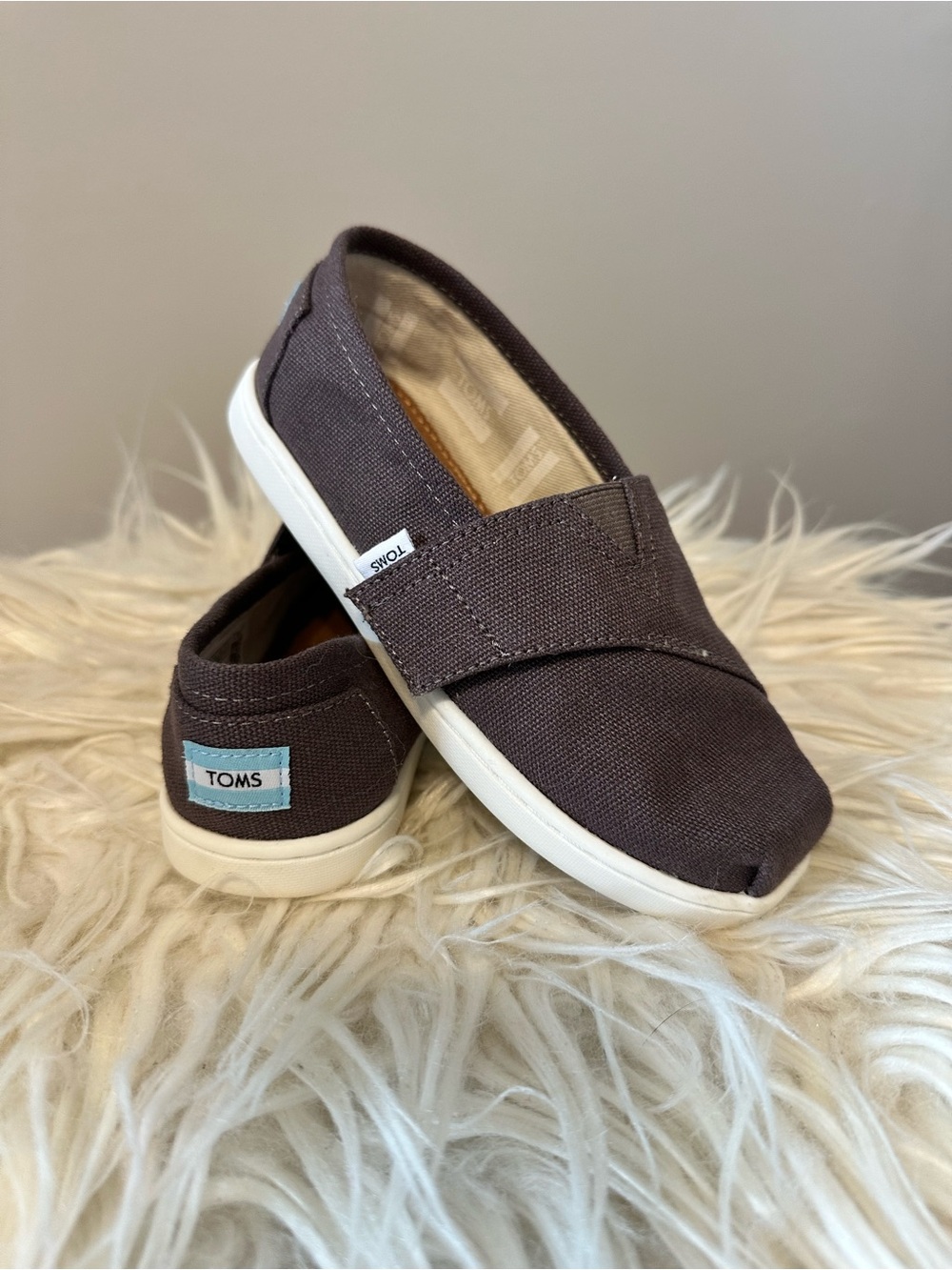Toms Slip-On Canvas Shoes in Brown with White Sole - toddler 11